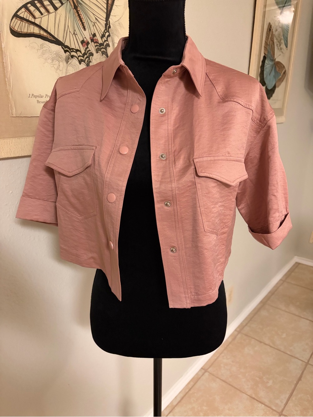 Choosy Blush Pink Cropped Button Down Collared Shirt NWT